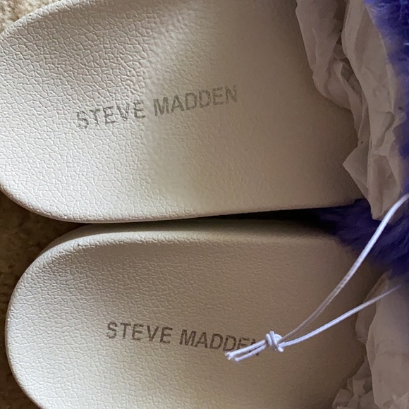 NEW Steve Madden rainbow fuzzy slides /sandals - Picture 9 of 9